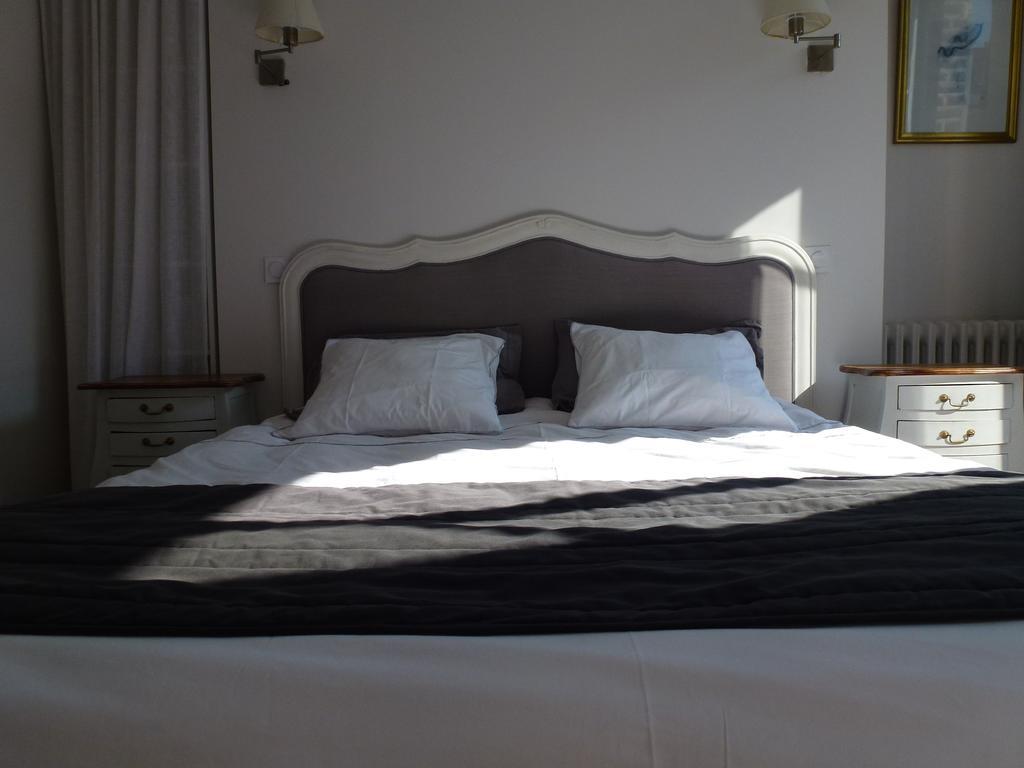 Appartement Le Charme à la Française à Honfleur Extérieur photo