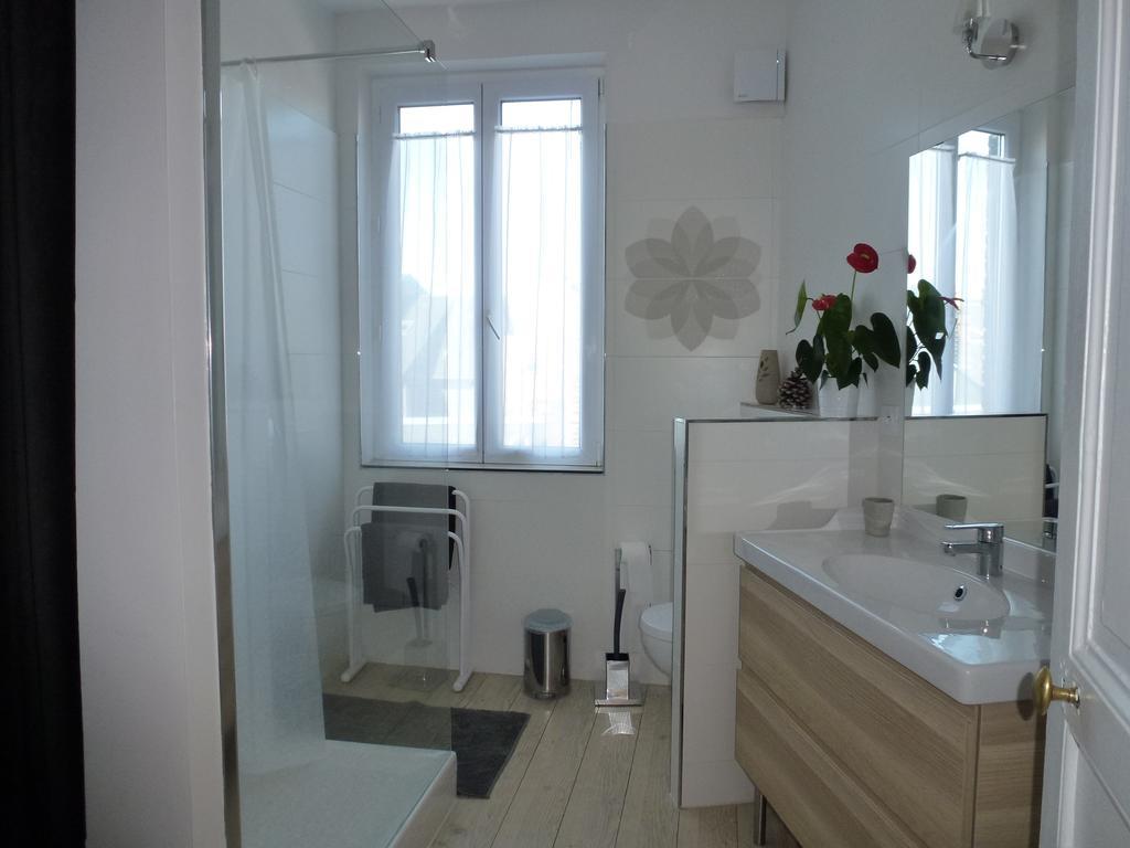 Appartement Le Charme à la Française à Honfleur Extérieur photo